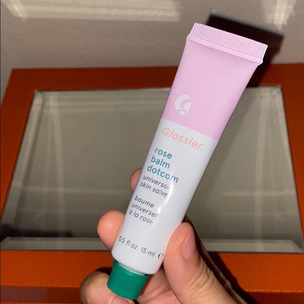 GLOSSIER ROSE BALM